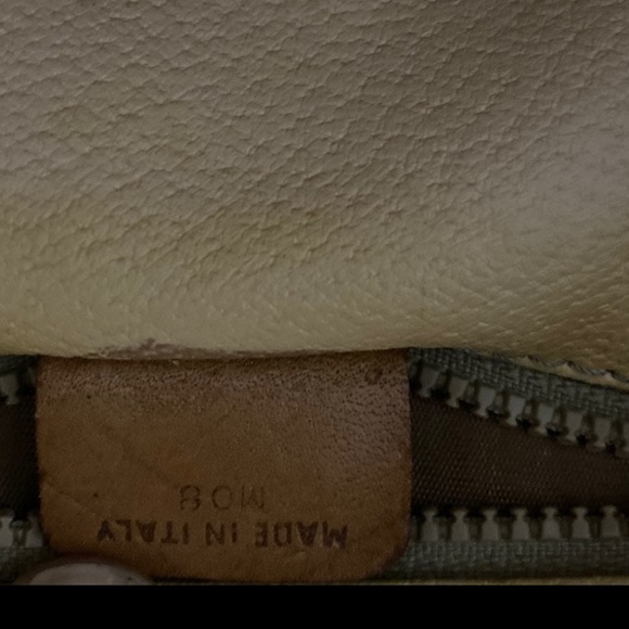 Celine Clutch/Makeup bag - Picture 5 of 5